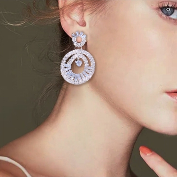  Irregular Rhinestone Round Hollow Out Sexy Earrings