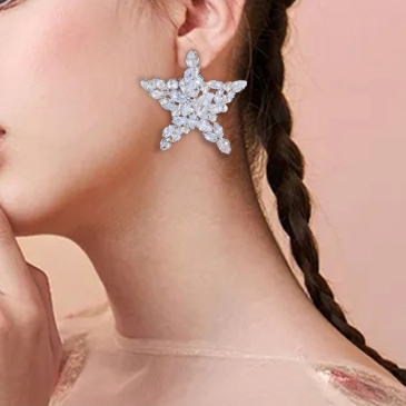  Luxury Retro Shiny Star Earrings