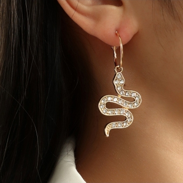 Chic Geometric Twist Earrings For Women