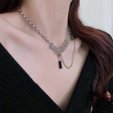   Fashion Sexy Metal Chain Hollow Out  Design Necklace