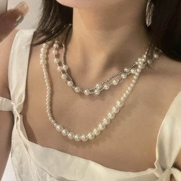 Stylish Faux Pearl Three Piece Necklace Set
