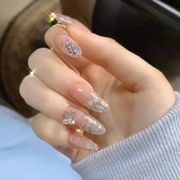 Butterfly Pattern Sequins Fake Nails Design