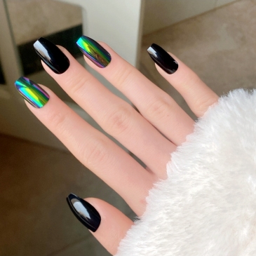 Sexy Contrast Color Fakes Nail For Women