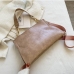 7Vintage Large Capacity Handbag Shoulder Bags Women
