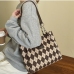 1Rhombus Plaid Contrast Color Shoulder Tote Bags