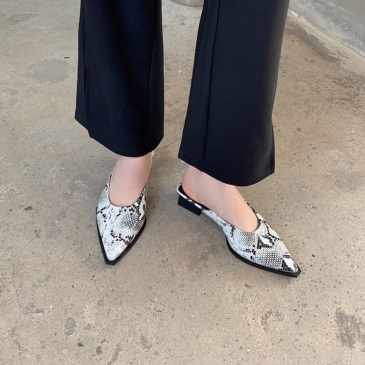 Casual Animal Printed Pointed Toe Mules Heels