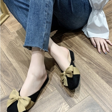 Contrast Color Bow Closed Toe Slip On Mules