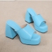 18Fashion Solid Chunky Platform High Heels