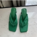 10New Fashion Solid Chunky Heeled Flip Flops