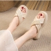 1Casual Outdoor Faux Pearl Thick-Soled Ladies Slippers