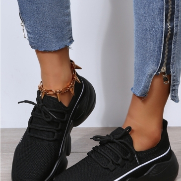 Sporty Casual Contrast Color Lace Up Sneakers