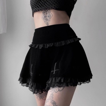 Chic Black Lace Cross Patchwork Design Skirt