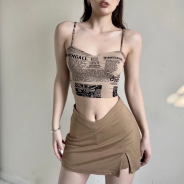 Newspaper Printed Cropped Camisoles For Women