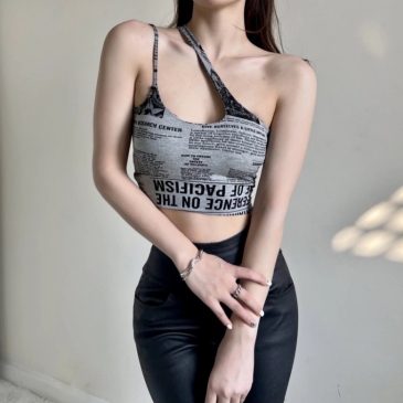 Poster Printed One Shoulder Cropped Tank Top