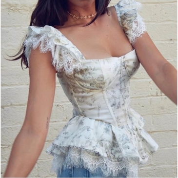 Sleeveless Patchwork Lace Ruffle Top