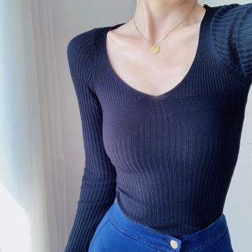 Plain V Neck Stretchable Long Sleeve Knitted Top