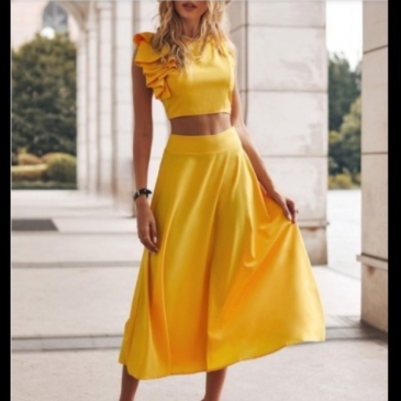 Ladies Sleeveless Cropped Top And Midi Skirt Sets